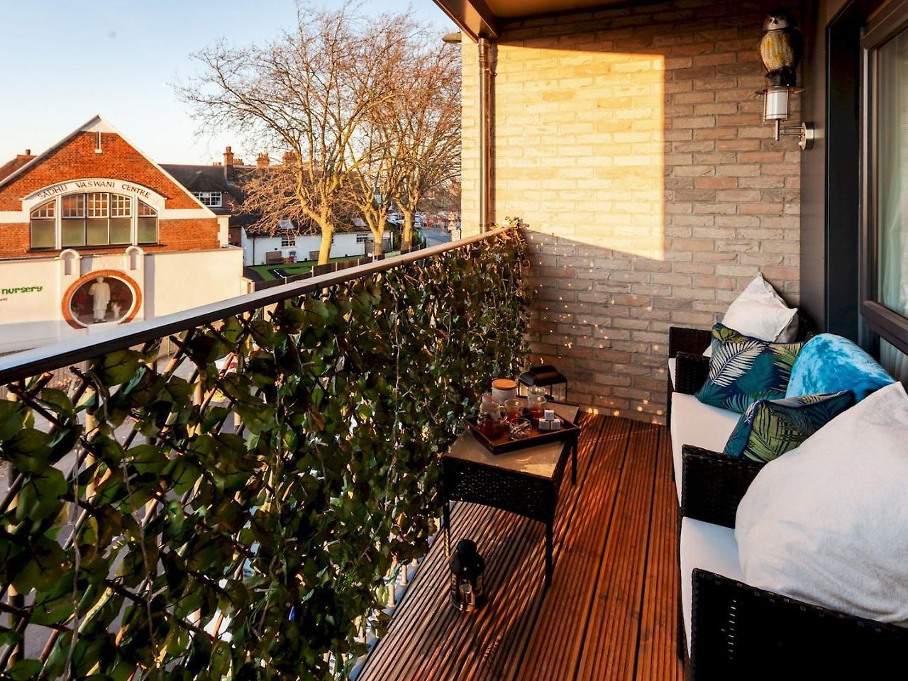 Classy Cricklewood Home ロンドン エクステリア 写真